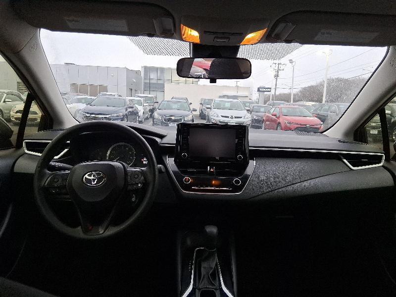 Toyota Corolla LE 2022