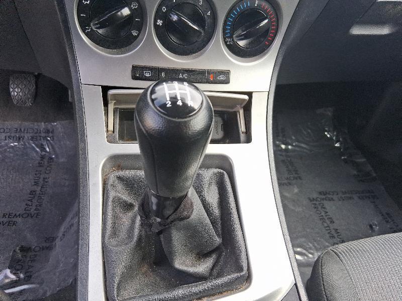 Mazda MAZDA3 i Touring 4-door 2010