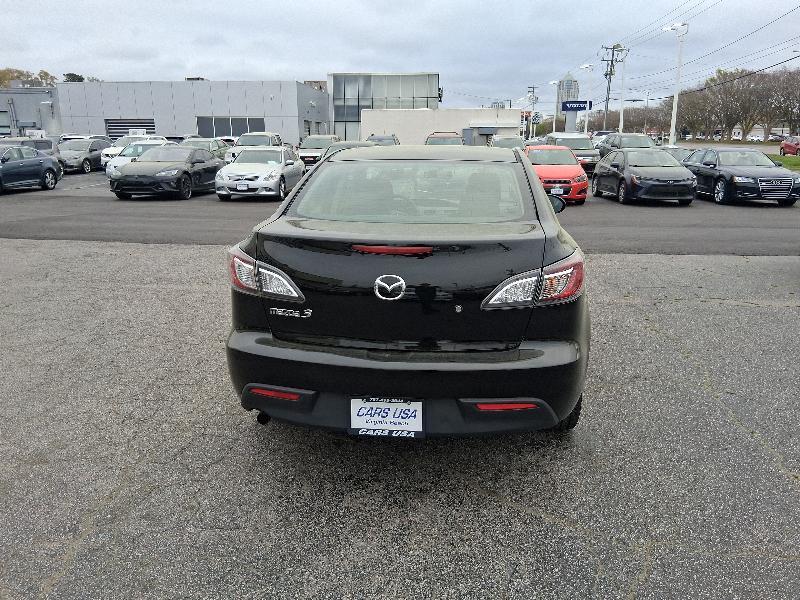 Mazda MAZDA3 i Touring 4-door 2010