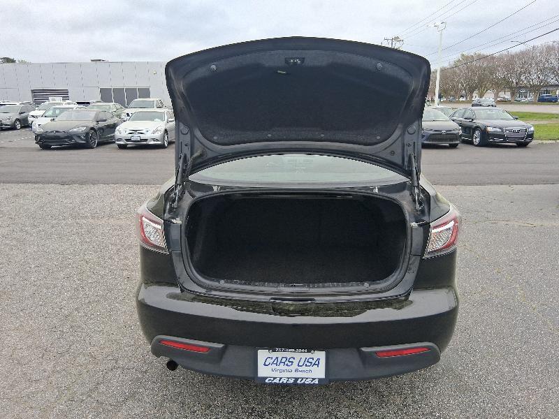 Mazda MAZDA3 i Touring 4-door 2010