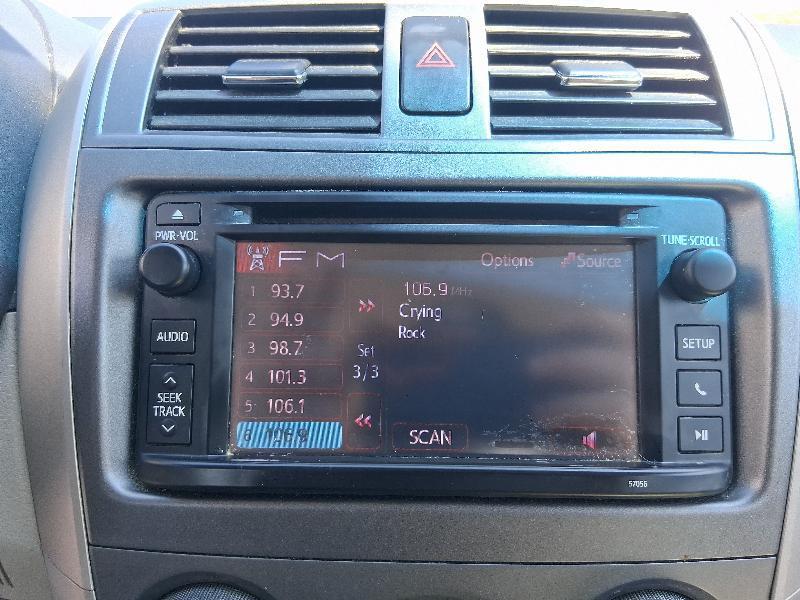 Toyota Corolla 4dr Sdn Auto LE (Natl) 2013