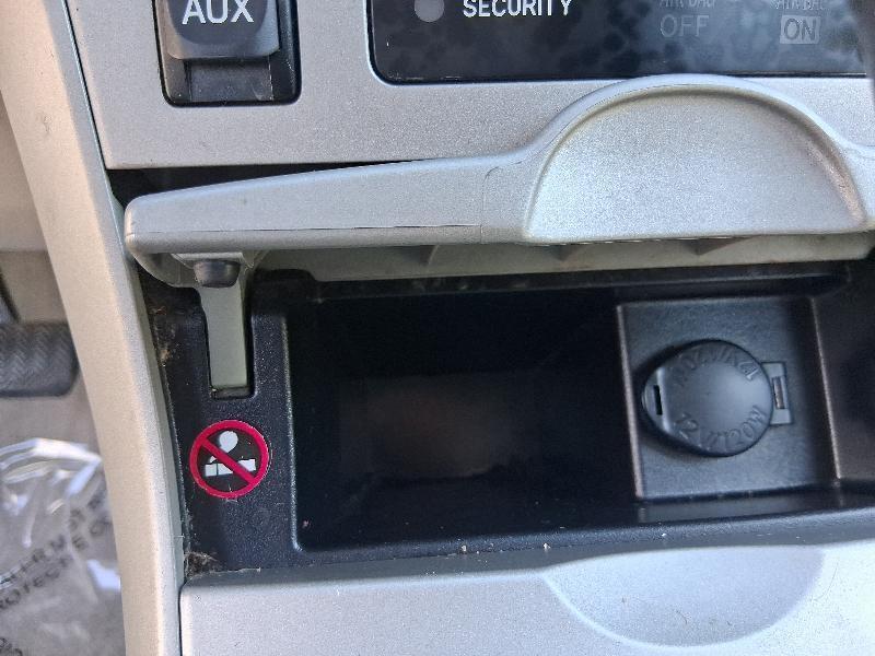 Toyota Corolla 4dr Sdn Auto LE (Natl) 2013