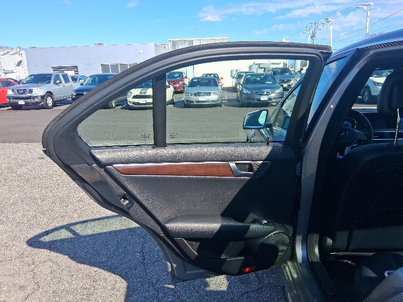 Mercedes-Benz C-Class C300 4MATIC Sport Sedan 2014