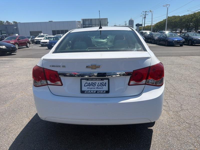 Chevrolet Cruze 4dr Sdn LS 2012