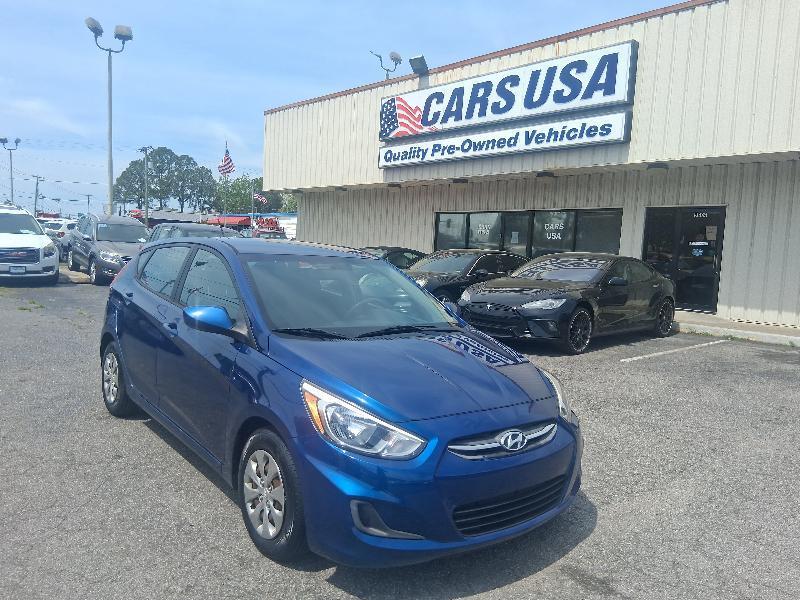 2017 Hyundai Accent SE 5-Door 6A