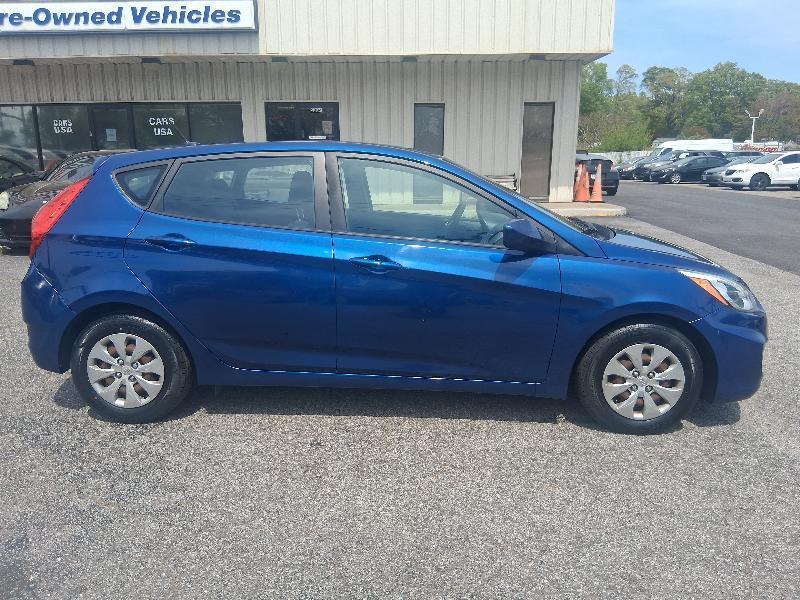 Hyundai Accent SE 5-Door 6A 2017