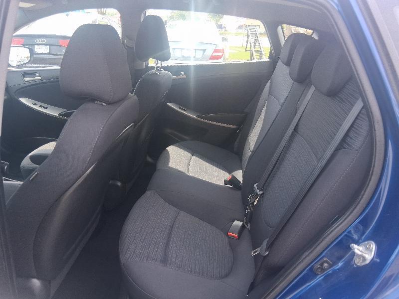 Hyundai Accent SE 5-Door 6A 2017