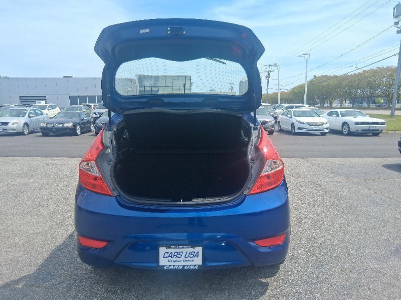 Hyundai Accent SE 5-Door 6A 2017