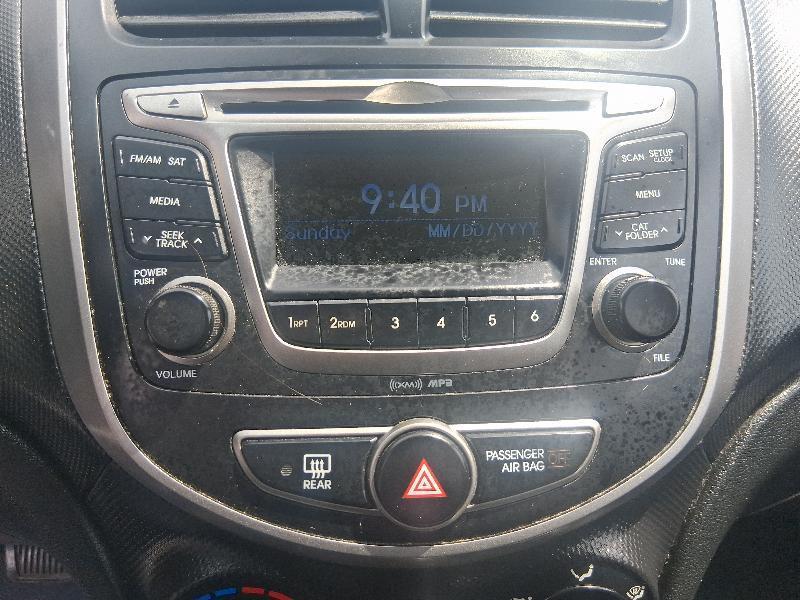 Hyundai Accent SE 5-Door 6A 2017