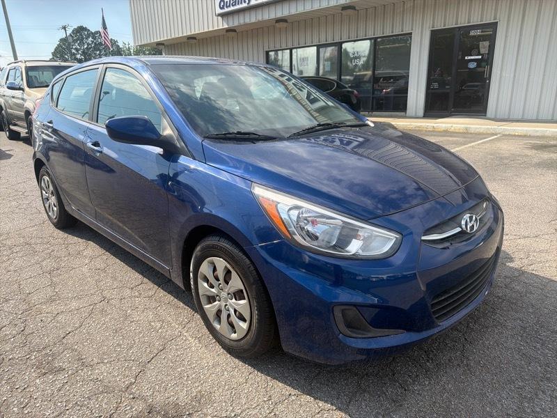 Hyundai Accent SE 5-Door 6A 2017