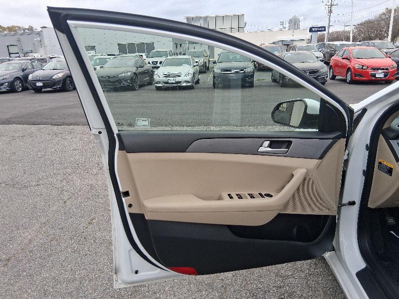 Hyundai Sonata SE 2015