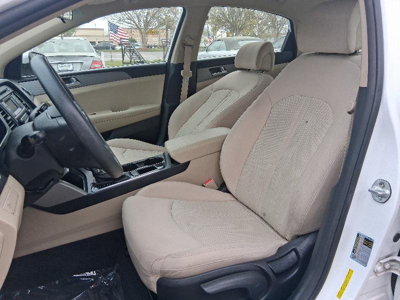 Hyundai Sonata SE 2015