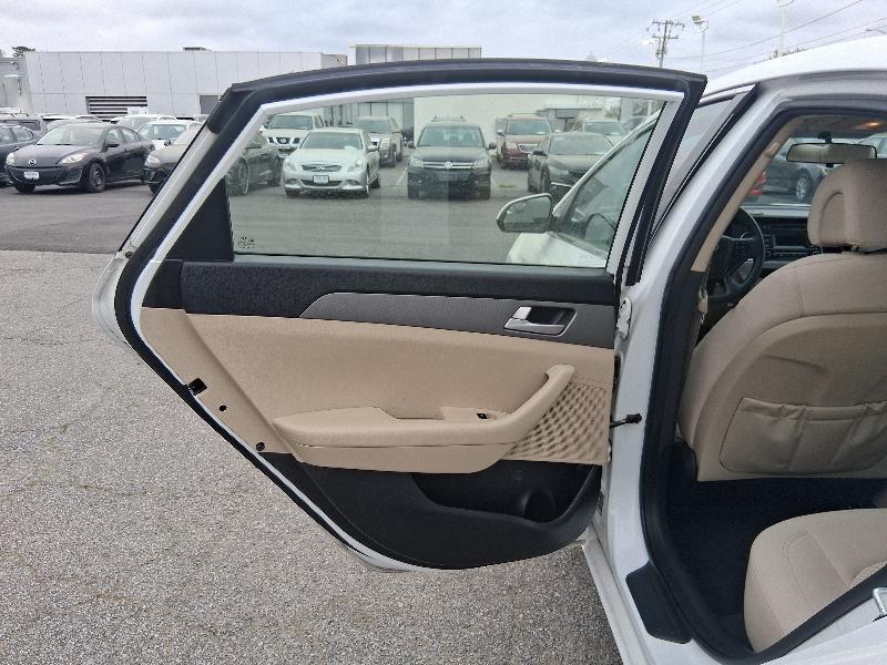 Hyundai Sonata SE 2015