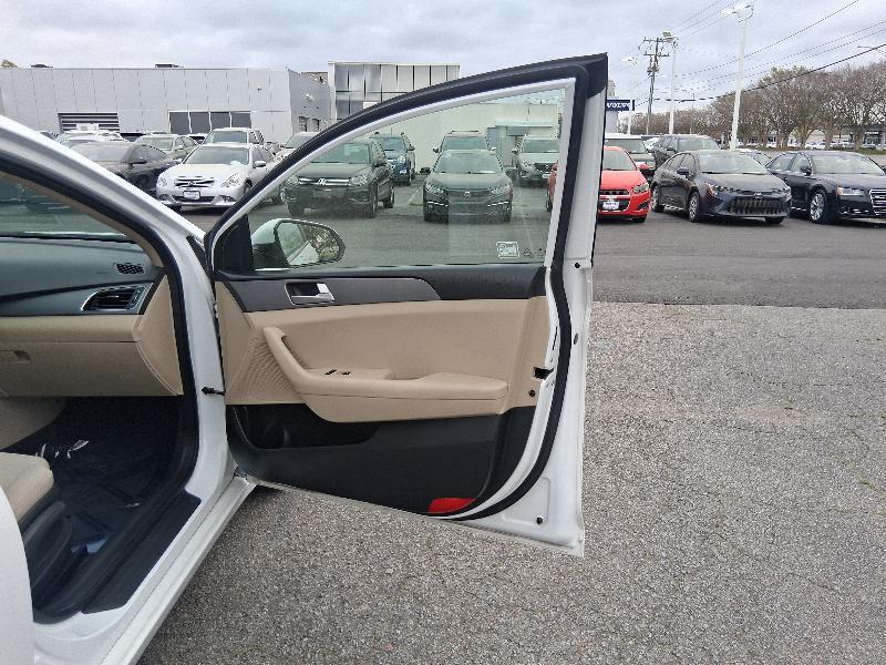 Hyundai Sonata SE 2015