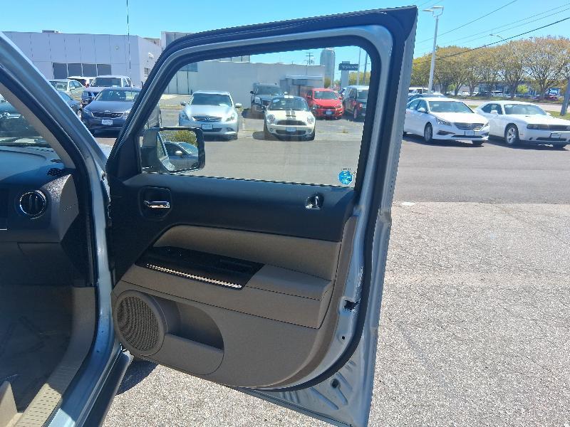 Jeep Patriot Limited 2WD 2013