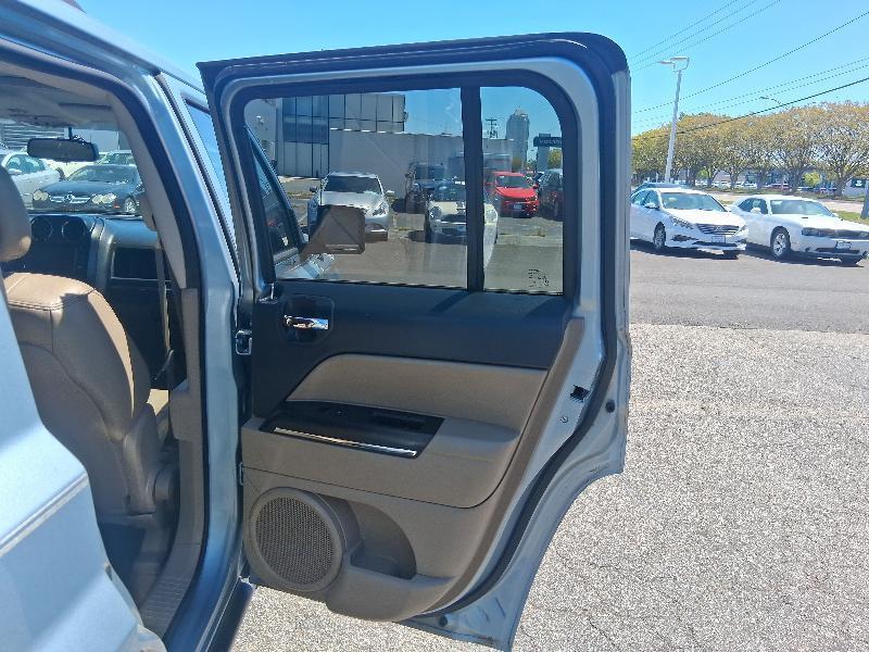 Jeep Patriot Limited 2WD 2013