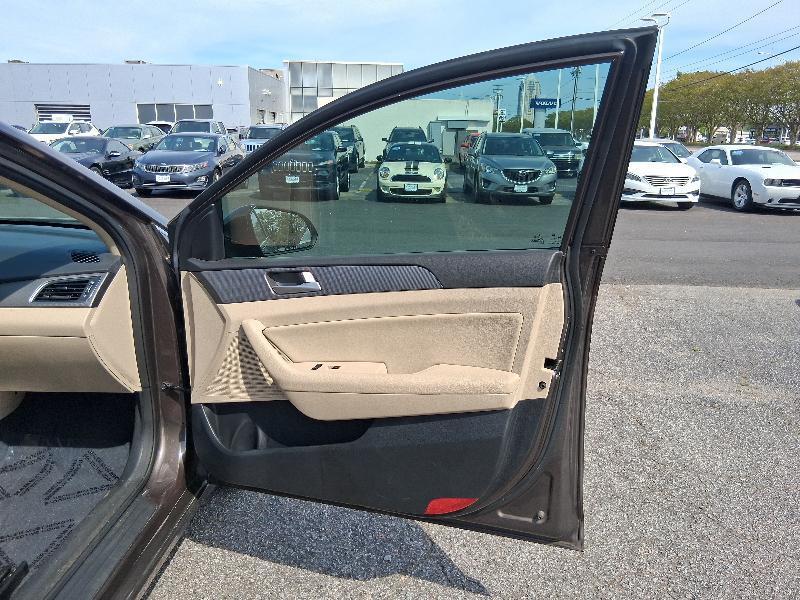 Hyundai Sonata SE 2015