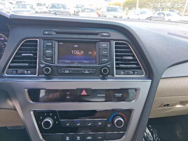 Hyundai Sonata SE 2015