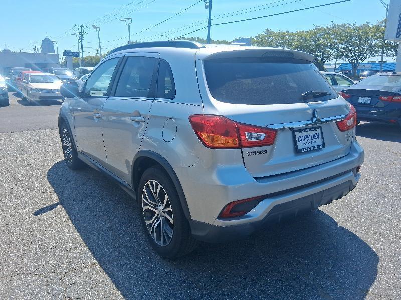 Mitsubishi Outlander Sport 2.4 SEL CVT 2018