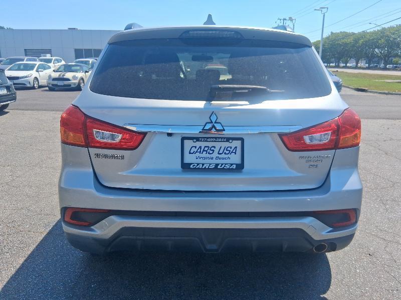 Mitsubishi Outlander Sport 2.4 SEL CVT 2018