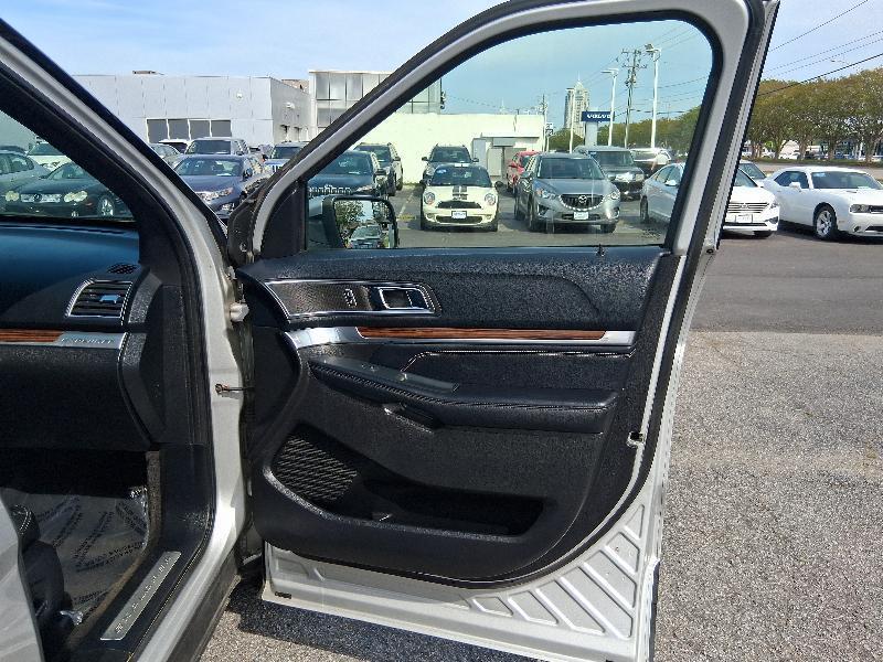 Ford Explorer Limited FWD 2016