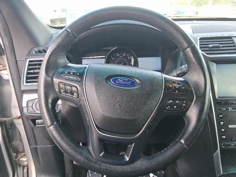 Ford Explorer Limited FWD 2016
