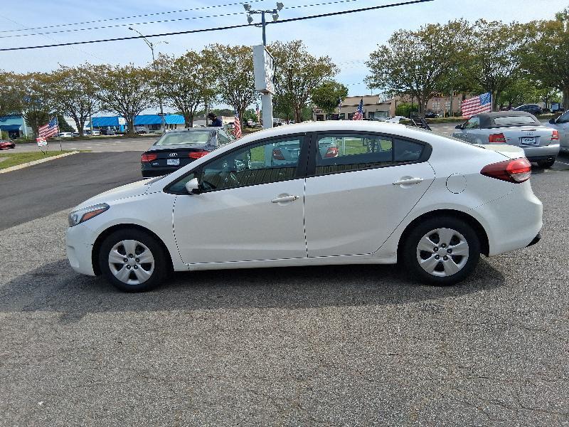 Kia Forte LX 6A 2017