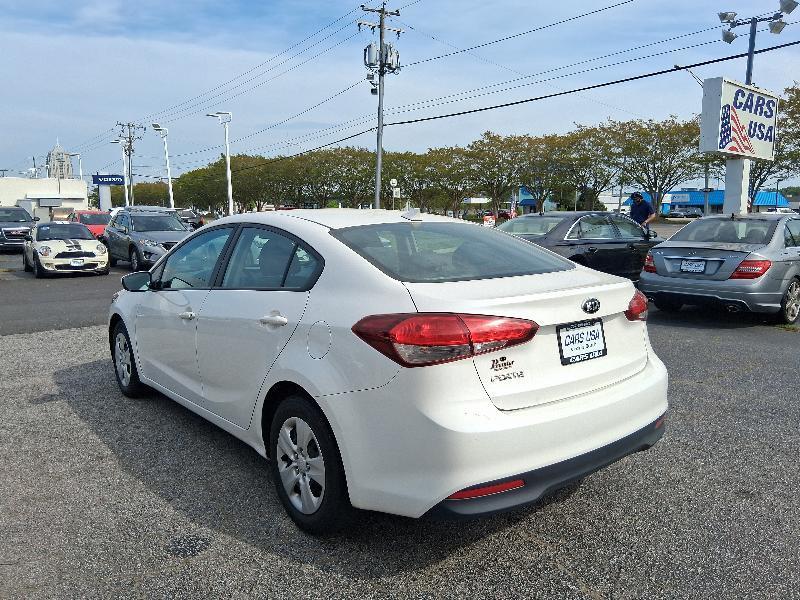 Kia Forte LX 6A 2017