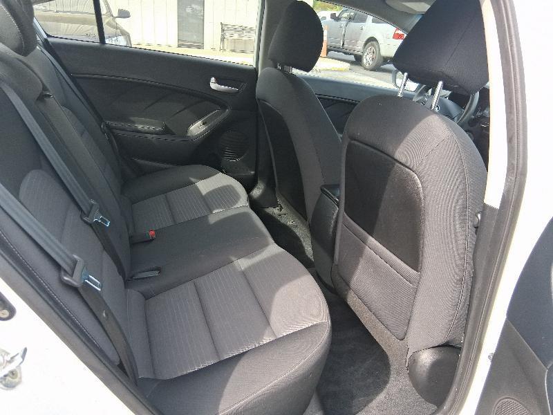 Kia Forte LX 6A 2017