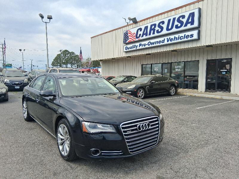 Audi A8 4.2L quattro 2011