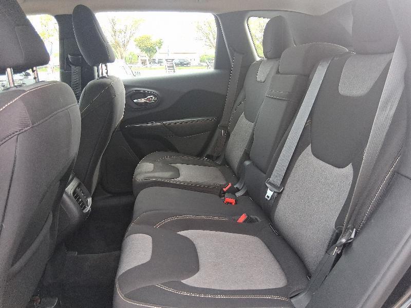 Jeep Cherokee Sport FWD 2014