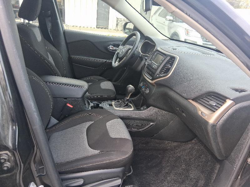 Jeep Cherokee Sport FWD 2014