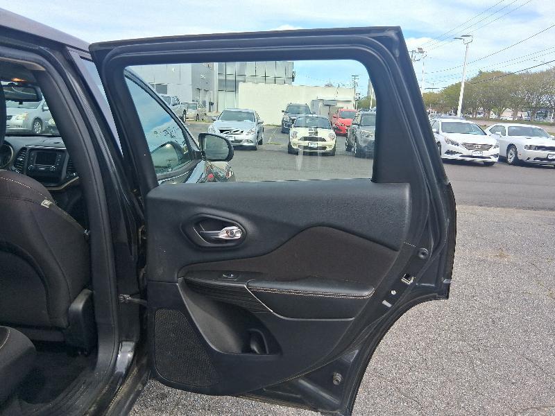 Jeep Cherokee Sport FWD 2014