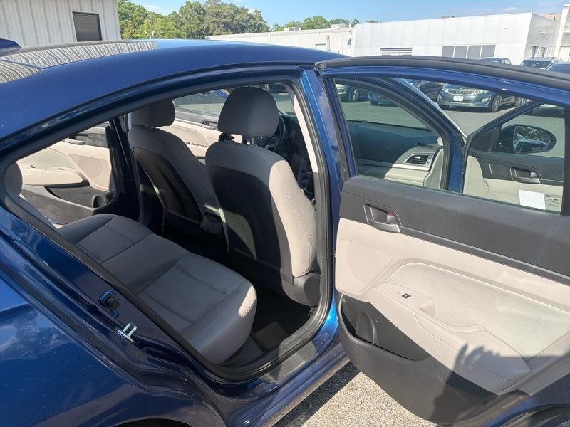 Hyundai Elantra Limited 2018