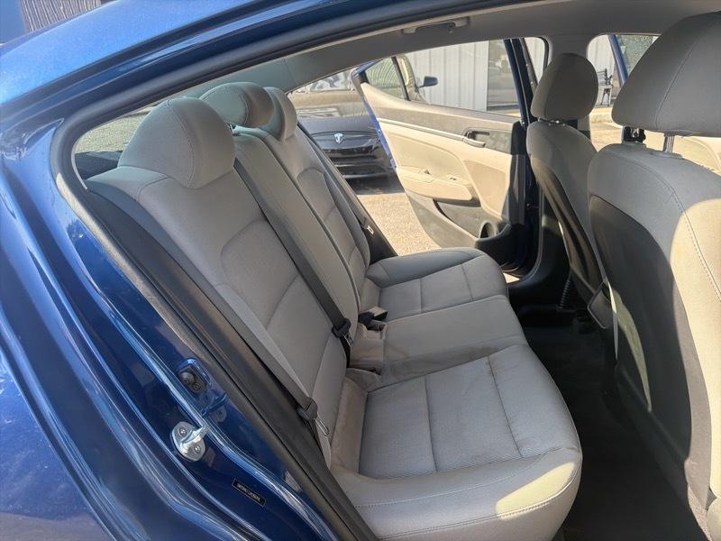 Hyundai Elantra Limited 2018