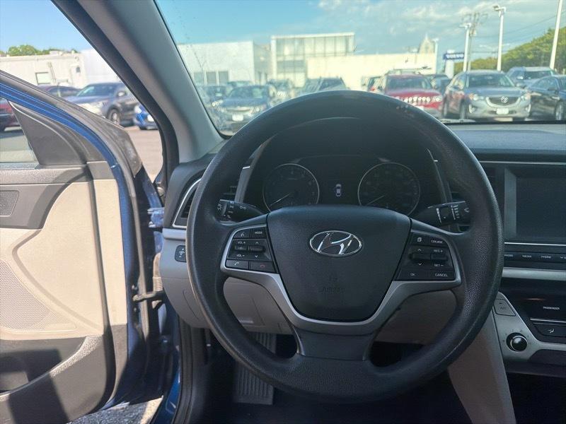 Hyundai Elantra Limited 2018