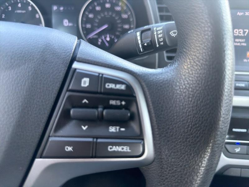Hyundai Elantra Limited 2018