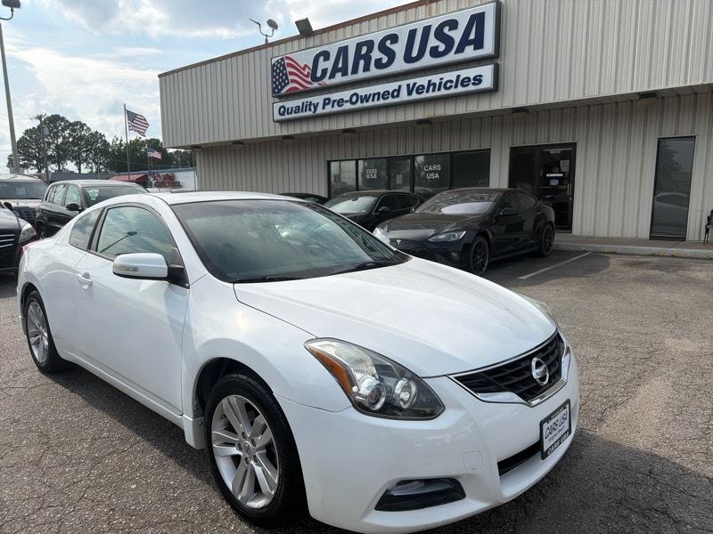 Nissan Altima 2.5 S CVT Coupe 2013