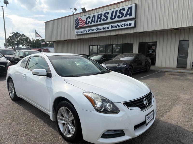 Nissan Altima 2.5 S CVT Coupe 2013