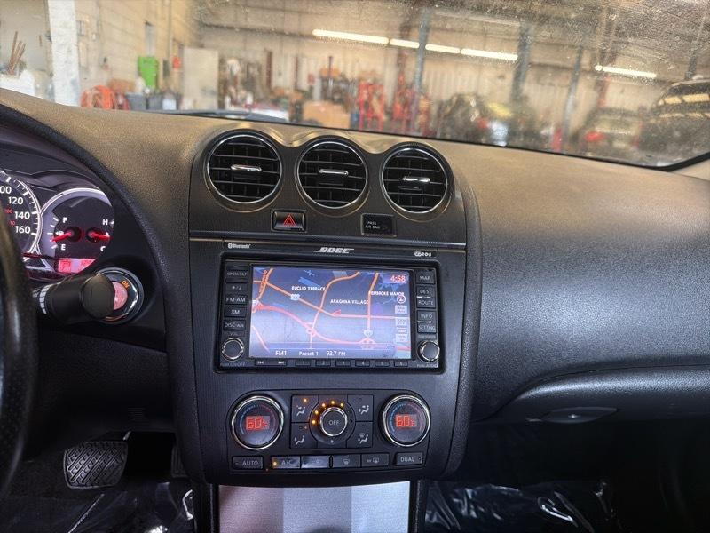 Nissan Altima 2.5 S CVT Coupe 2013