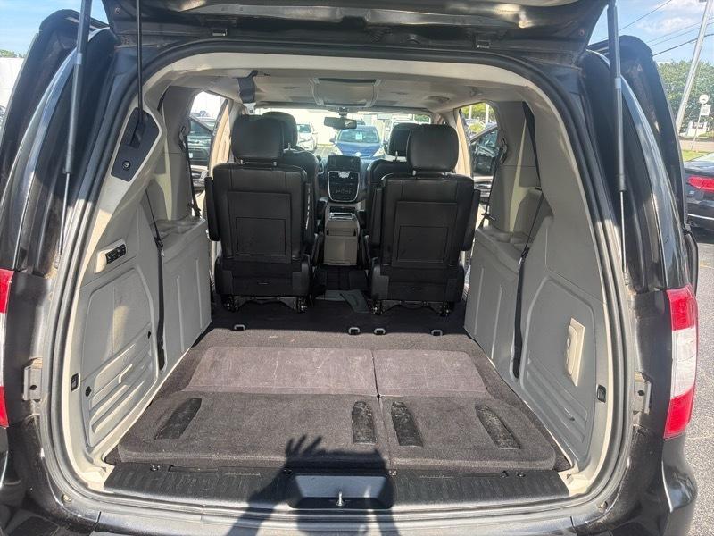 Chrysler Town & Country Limited 2014