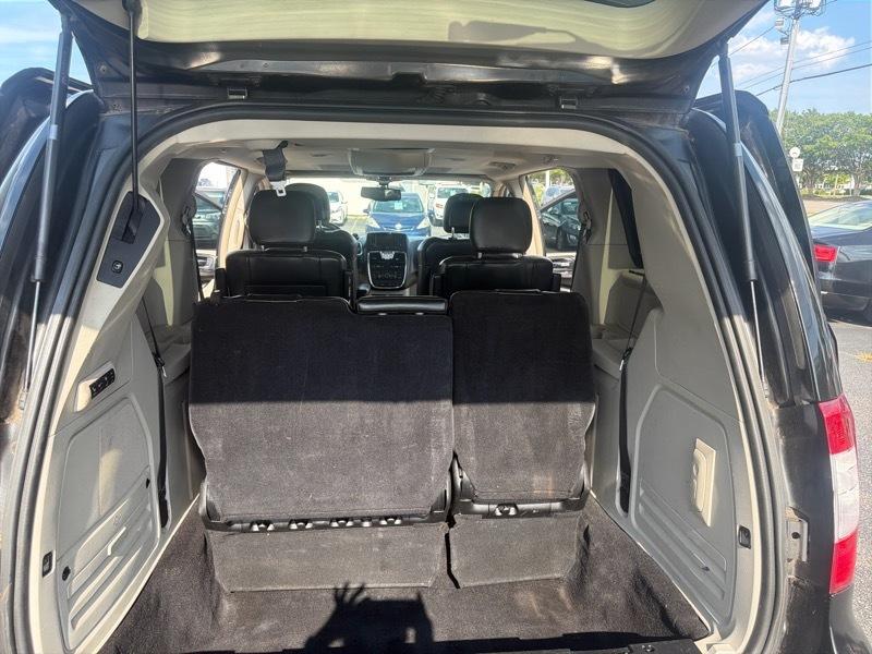 Chrysler Town & Country Limited 2014
