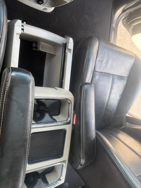 Chrysler Town & Country Limited 2014