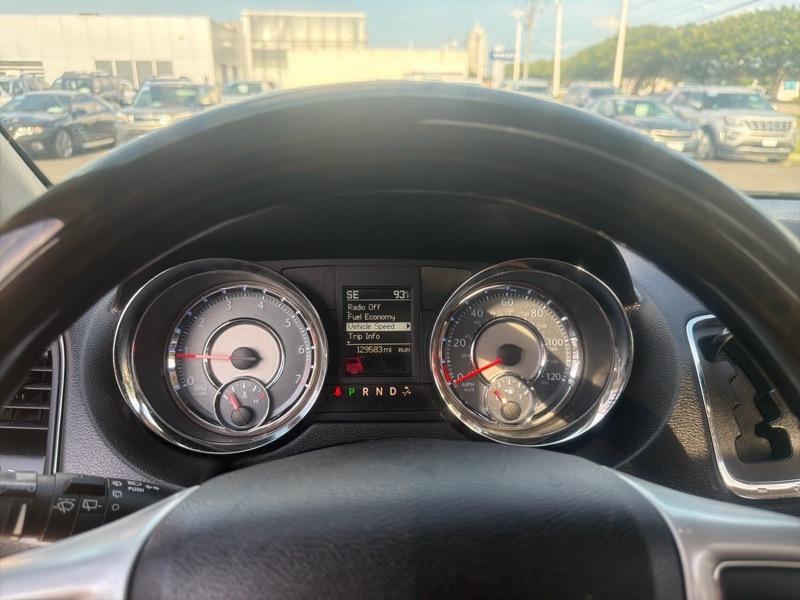 Chrysler Town & Country Limited 2014