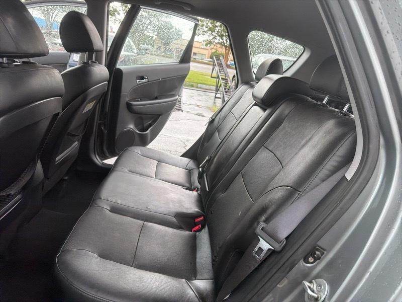 Hyundai Elantra Touring SE Manual 2011