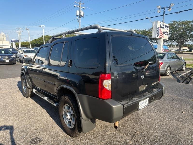 Nissan Xterra XE 2WD 2000