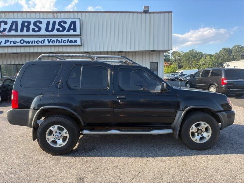 Nissan Xterra XE 2WD 2000