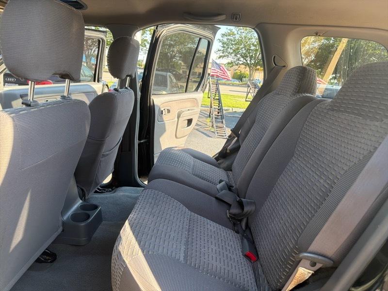 Nissan Xterra XE 2WD 2000