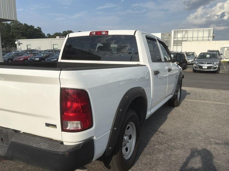 RAM 1500 Tradesman Crew Cab SWB 2WD 2013