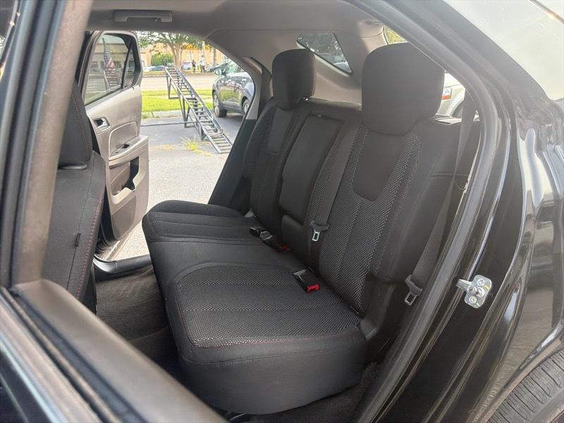 Chevrolet Equinox 1LT 2WD 2011